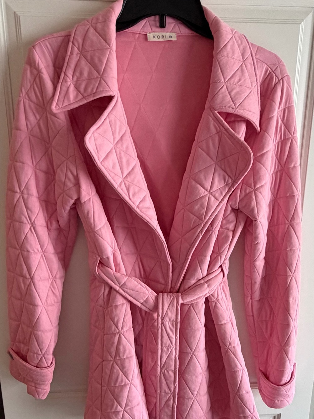 Boutique KORI PINK BELTED COAT JACKET long sleeve quilted pattern NWOT Size S/M